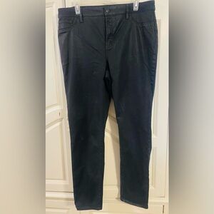 CHICO’S Classic Black Slim Pants CHICO’S opalescent sheen